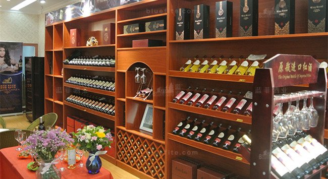 現(xiàn)(xiàn)在開個紅酒加盟店賺錢嗎
