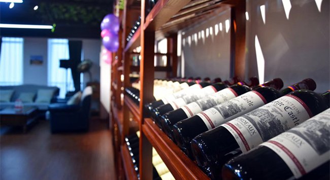 紅酒經(jīng)(jīng)銷商如何上手做生意